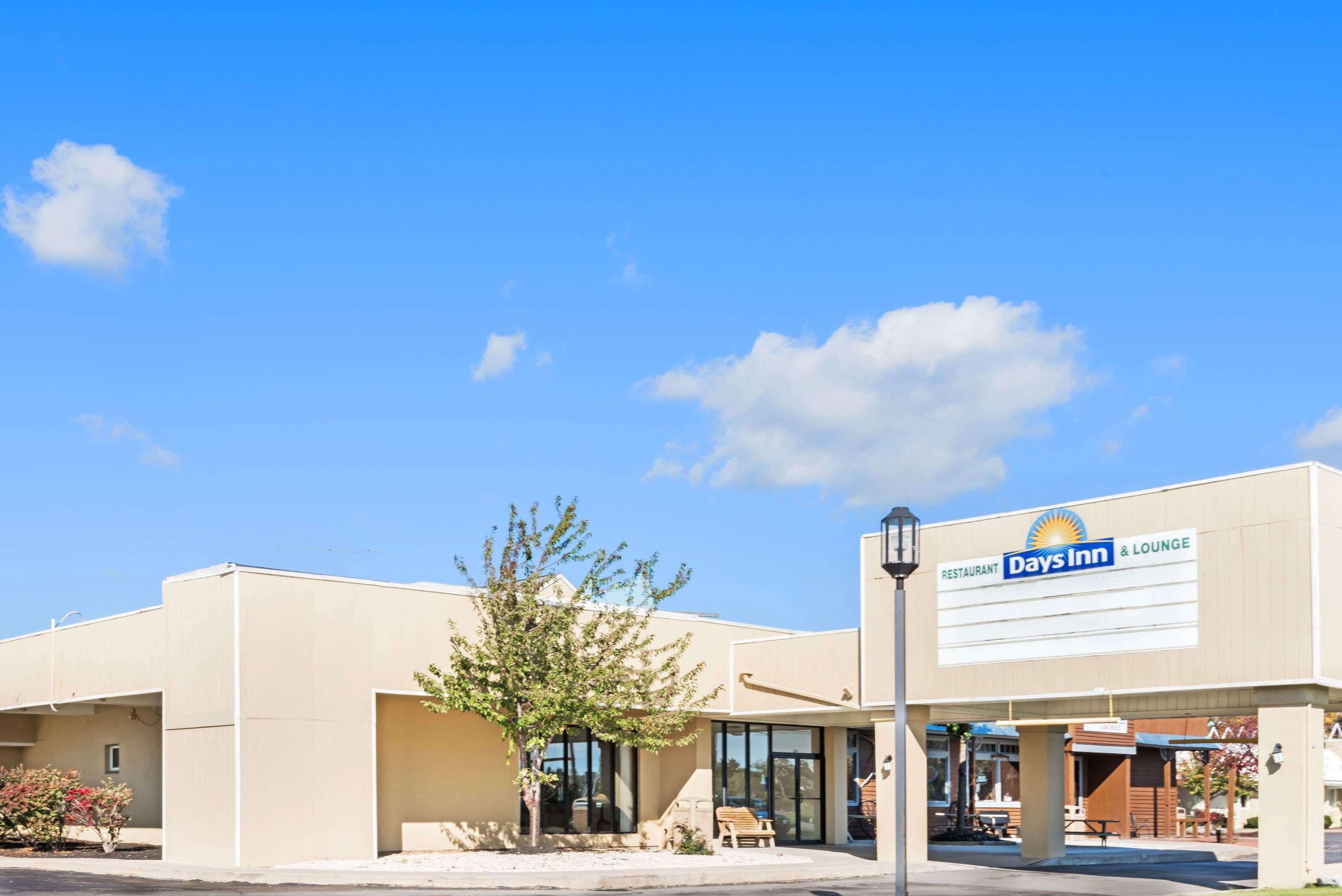 Days Inn By Wyndham Henrietta/Rochester Area Eksteriør bilde