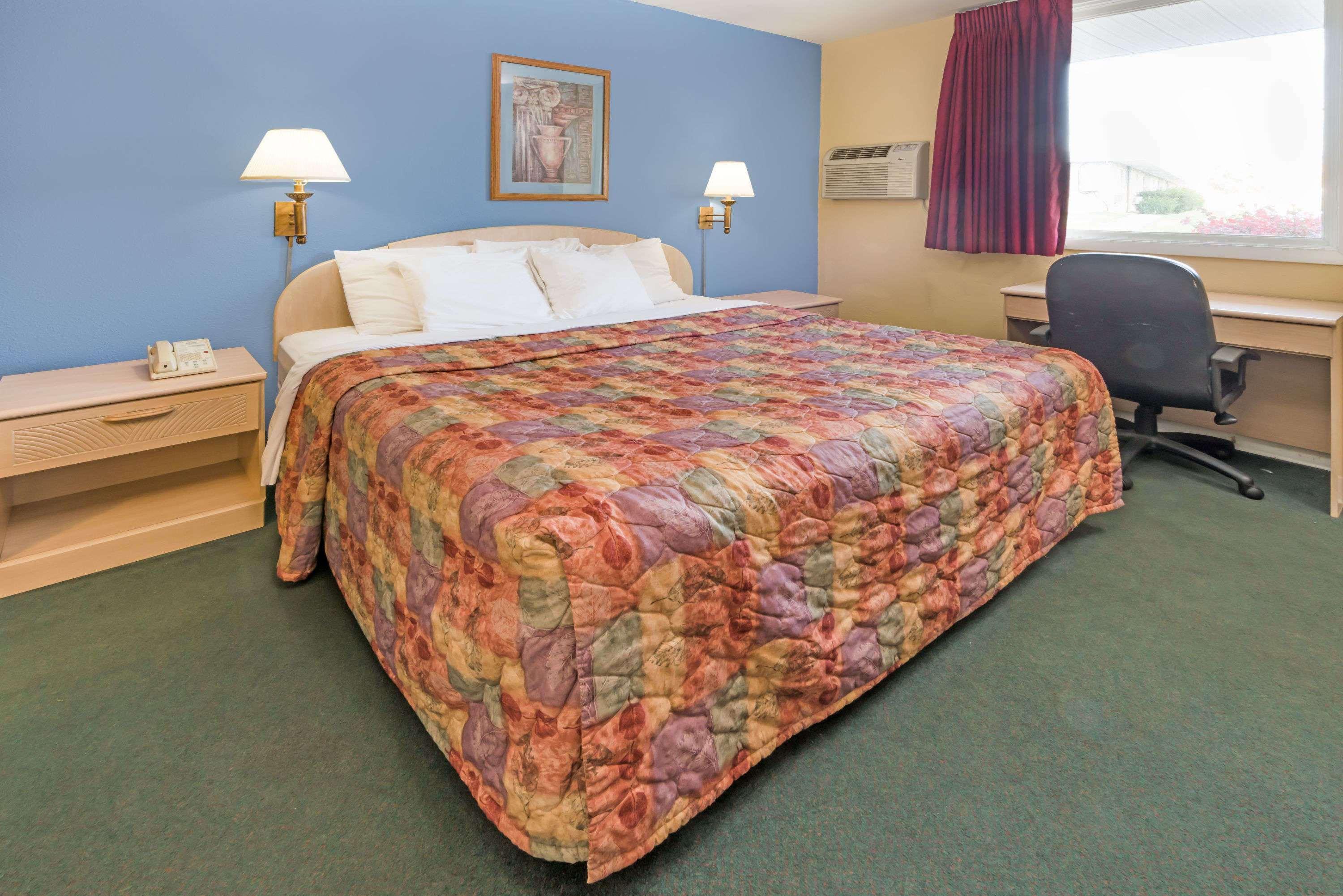 Days Inn By Wyndham Henrietta/Rochester Area Eksteriør bilde
